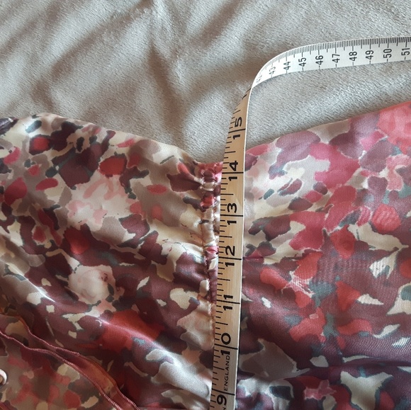 Banana Republic Blouse Size Small EUC - Picture 8 of 8